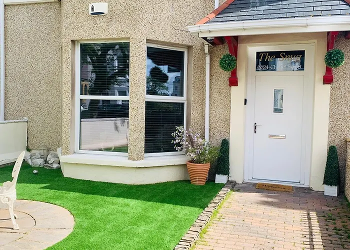 The Snug Garden Apartment